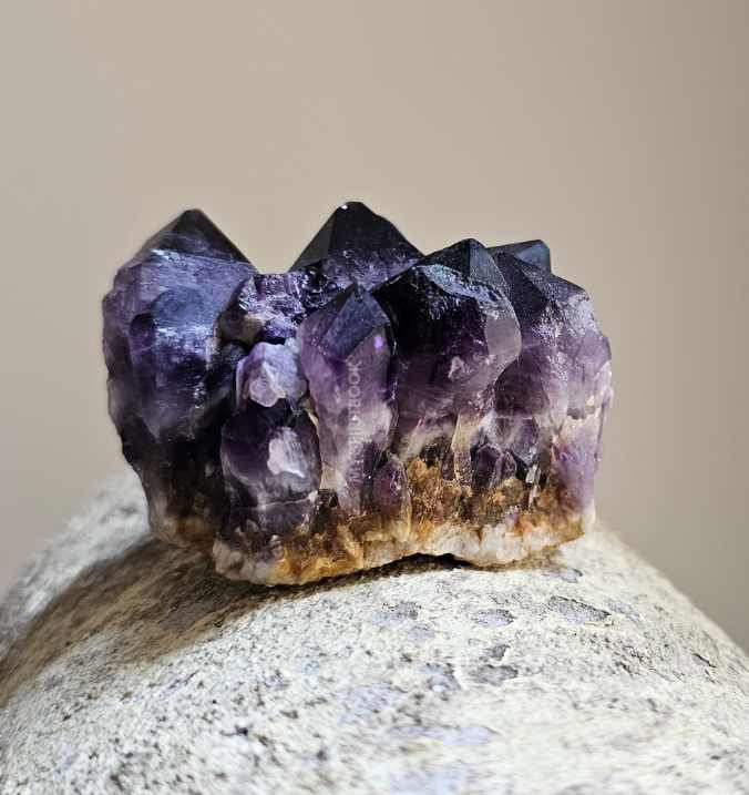 Amethyst Stone - Meaning And Properties