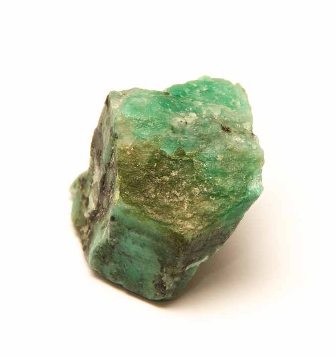 Emerald Stone - Meaning and Properties, Crystal Healing - Tamás Pataki, MySpiritBook Healing School