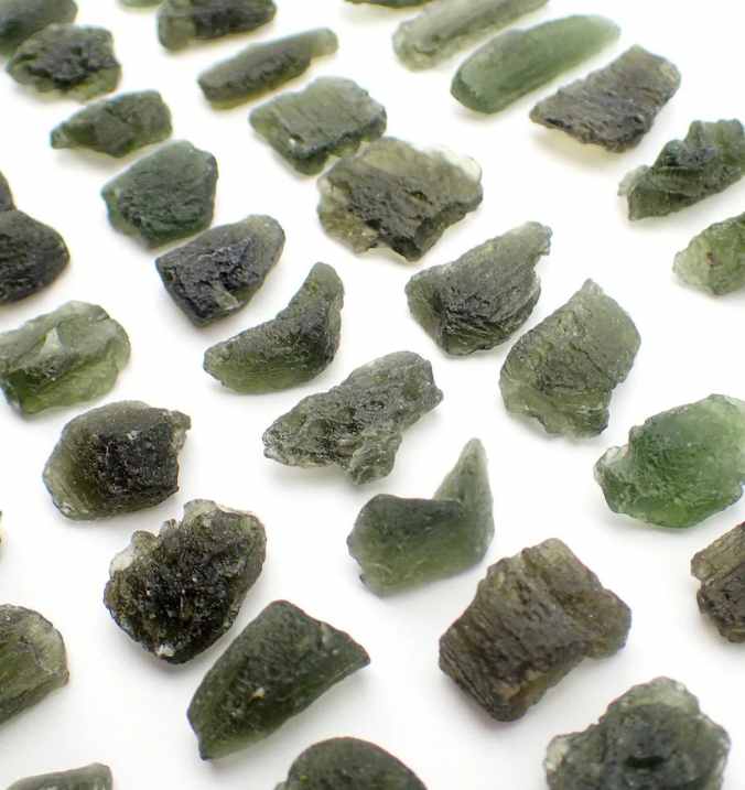 Moldavite Stone - Meaning and Properties, Crystal Healing - Tamás Pataki, MySpiritBook Healing School
